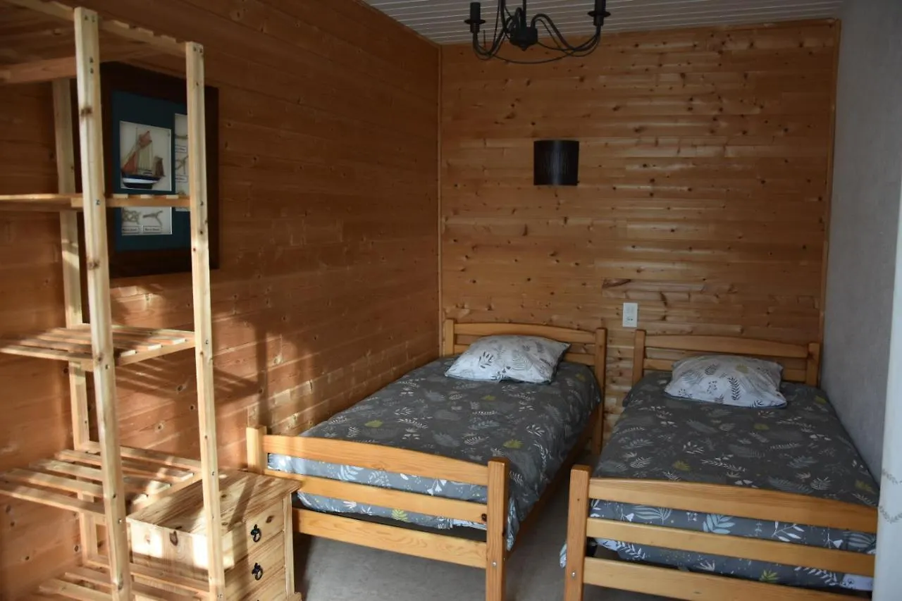 Ker-Loen Bed & Breakfast Val-Couesnon 3*,